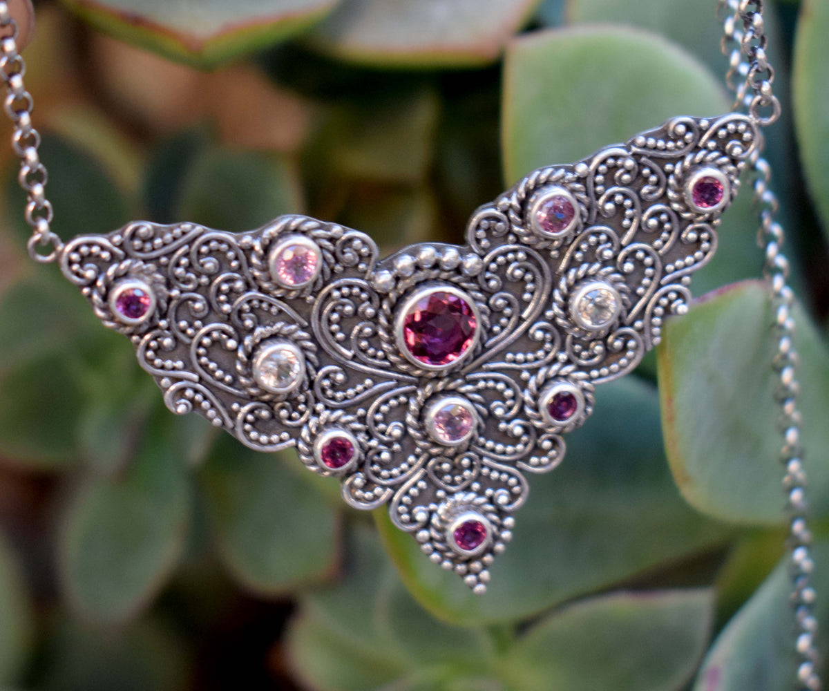 Collar Buterfly Rodolita