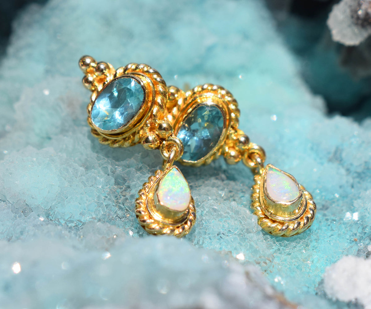 Aros Oval Drop Apatita y Opalos