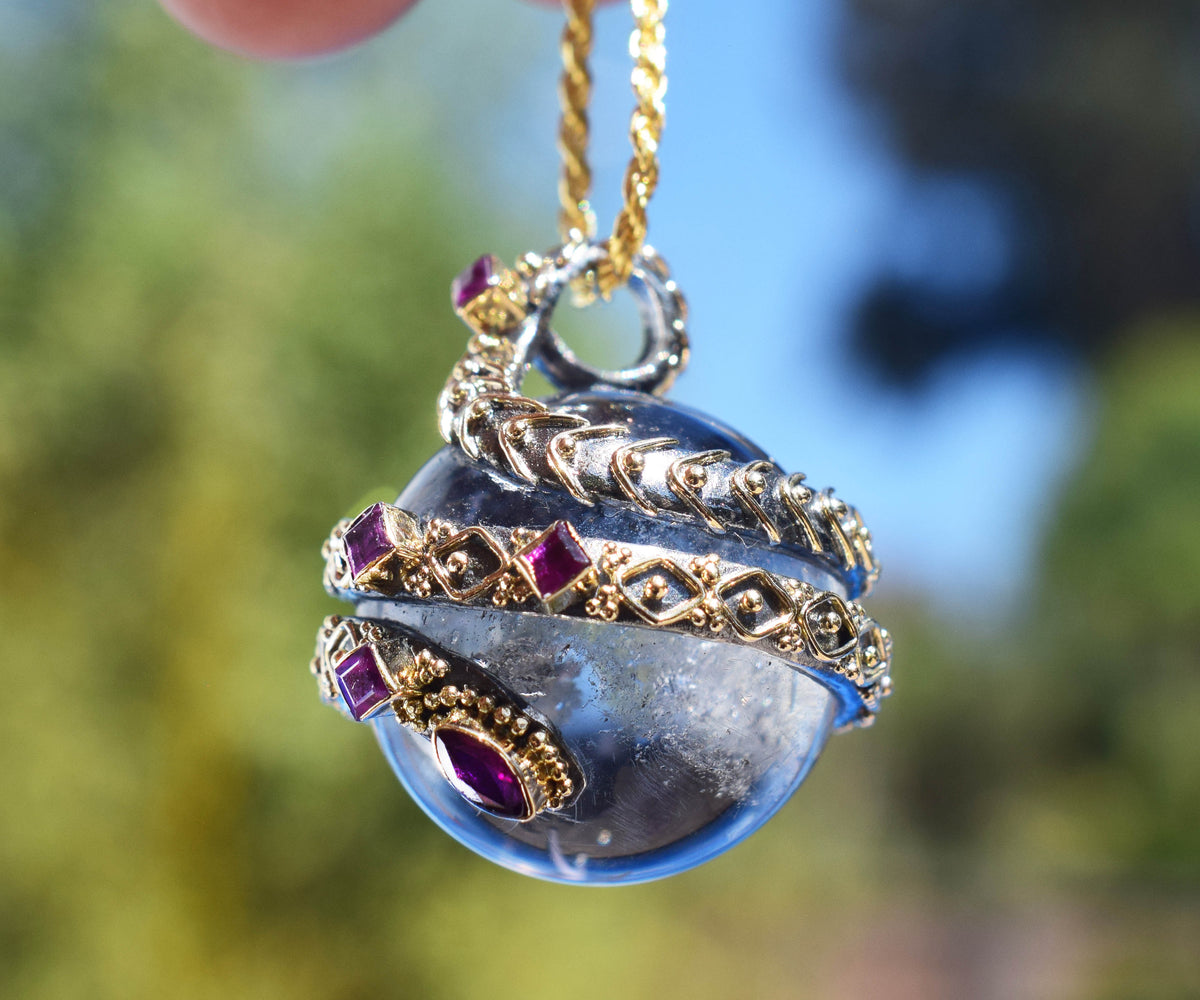 Amuleto Madre Kundalini Cuarzo Rubies