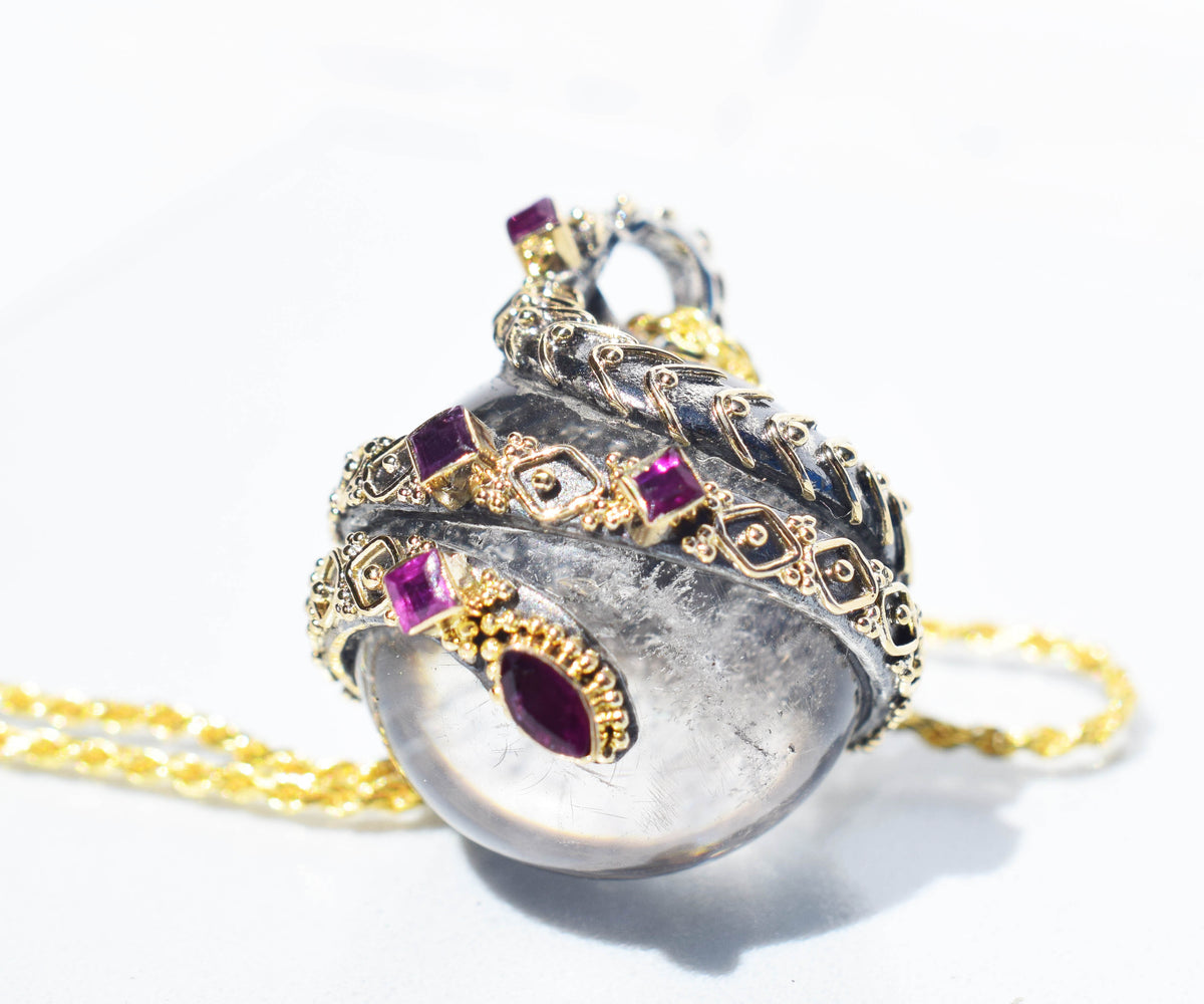 Amuleto Madre Kundalini Cuarzo Rubies